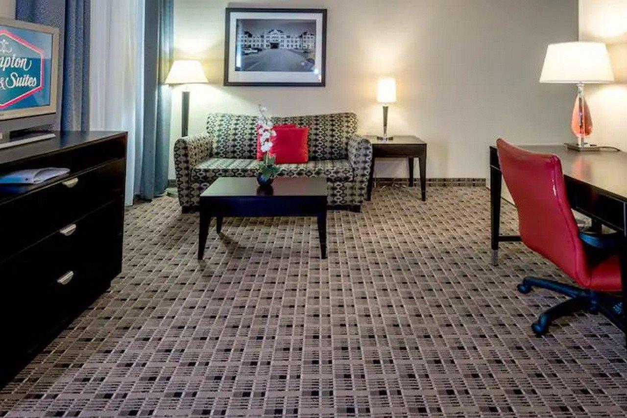 Hampton Inn & Suites Montgomery-Downtown Экстерьер фото