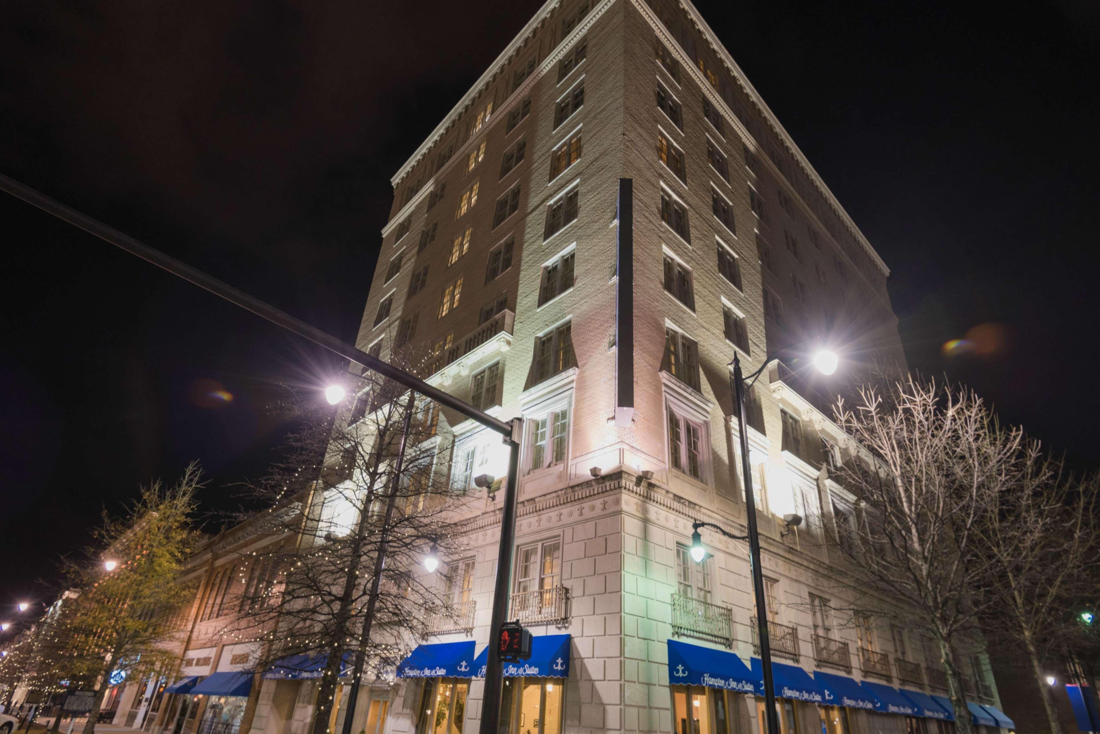 Hampton Inn & Suites Montgomery-Downtown Экстерьер фото